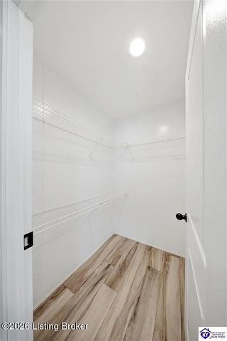 4444 Woodland Rd, Vine Grove, KY 40175