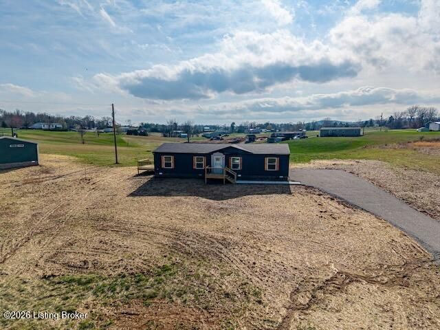 4444 Woodland Rd, Vine Grove, KY 40175