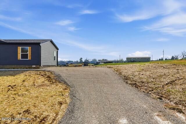 4444 Woodland Rd, Vine Grove, KY 40175