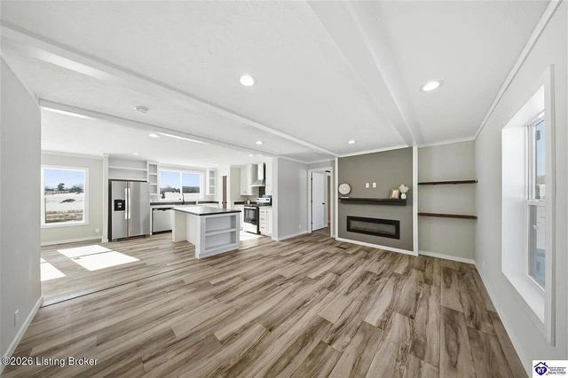 4444 Woodland Rd, Vine Grove, KY 40175