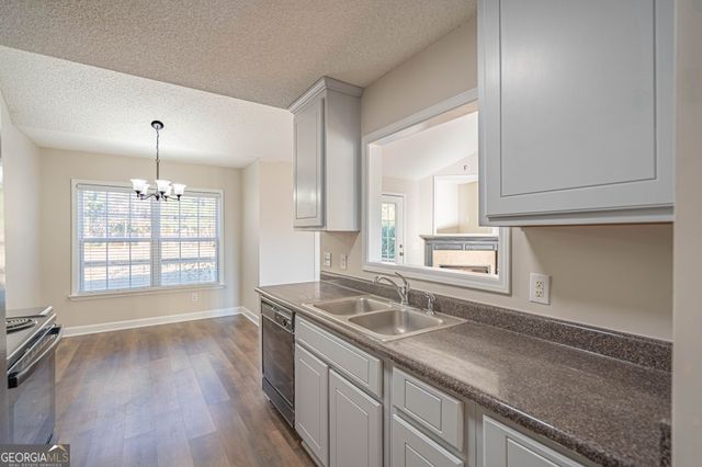 404 Sir Arthur Court, Guyton, GA 31312