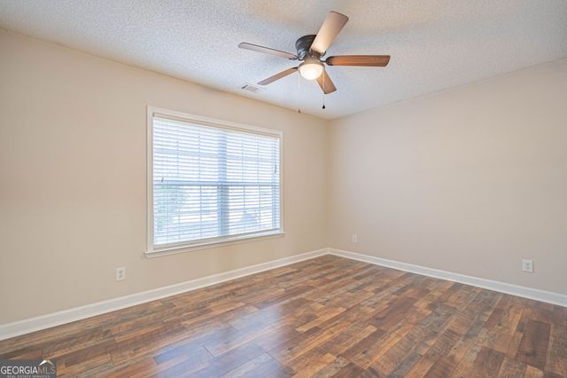 404 Sir Arthur Court, Guyton, GA 31312