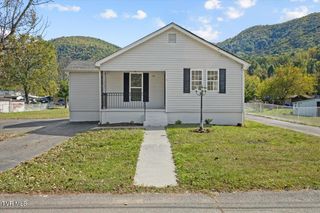 117 Cates Corner, Hampton, TN 37658