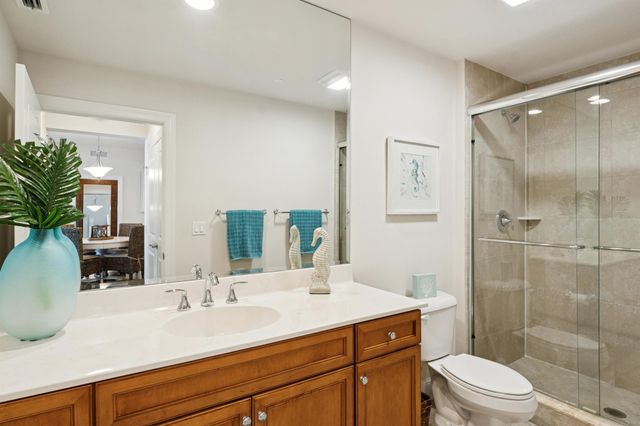 822 Bay Colony Drive S 822, Juno Beach, FL 33408