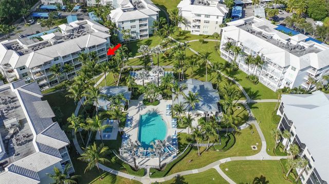 822 Bay Colony Drive S 822, Juno Beach, FL 33408