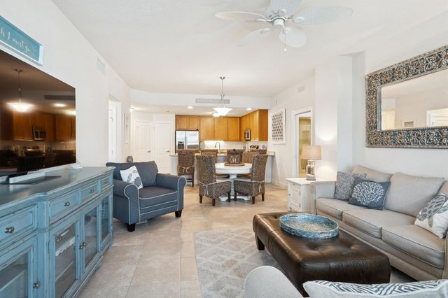 822 Bay Colony Drive S 822, Juno Beach, FL 33408