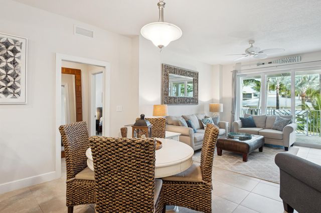 822 Bay Colony Drive S 822, Juno Beach, FL 33408