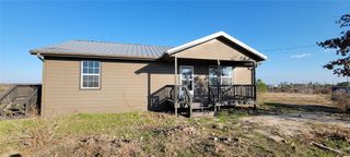 465 Cottletown RD, Smithville, TX 78957