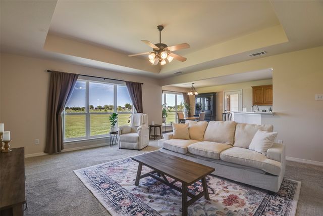 8051 Mavis Avenue, Waxahachie, TX 75167