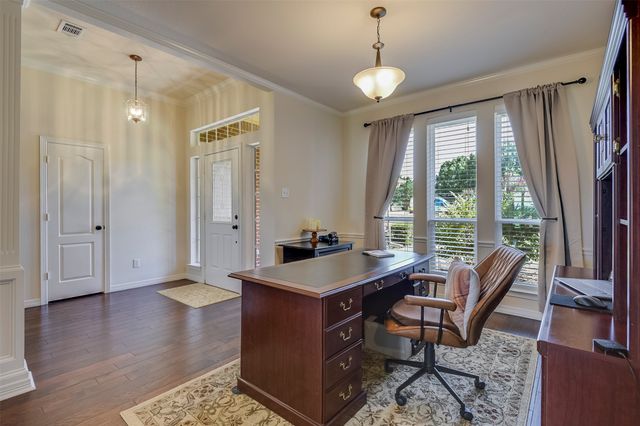 8051 Mavis Avenue, Waxahachie, TX 75167
