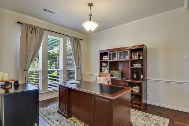 8051 Mavis Avenue, Waxahachie, TX 75167