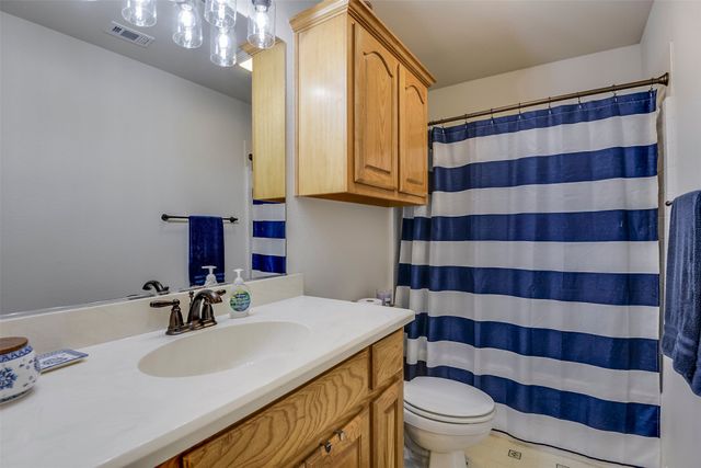 8051 Mavis Avenue, Waxahachie, TX 75167