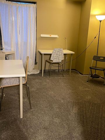 6730 Vernon Ave S 402, Edina, MN 55436