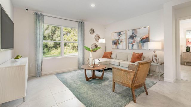 3709 NW 26th Avenue, Okeechobee, FL 34972