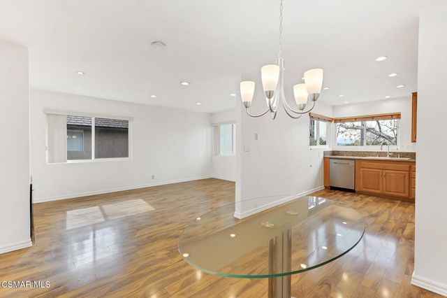 458 Serento Circle, Thousand Oaks, CA 91360