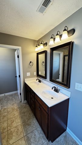 1941 Sunset Meadows Way, Clarksville, TN 37042