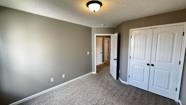 1941 Sunset Meadows Way, Clarksville, TN 37042