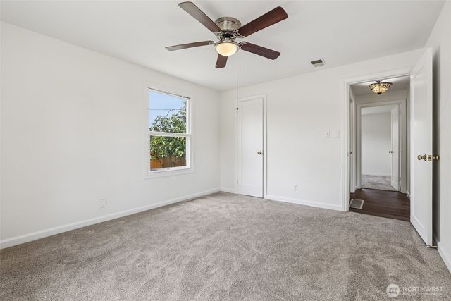 2404 S 121st Street, Seattle, WA 98168