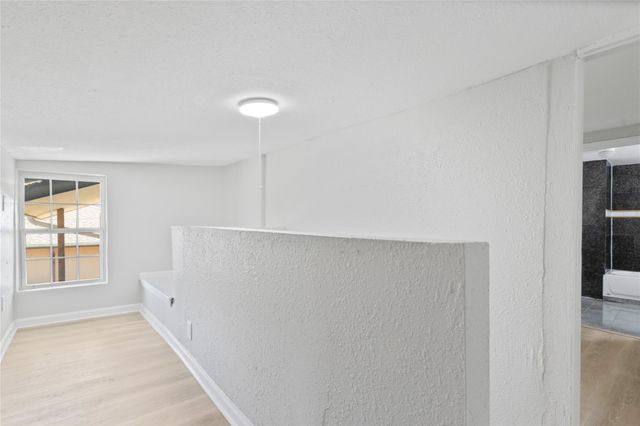 2507 37th Street B, Galveston, TX 77550