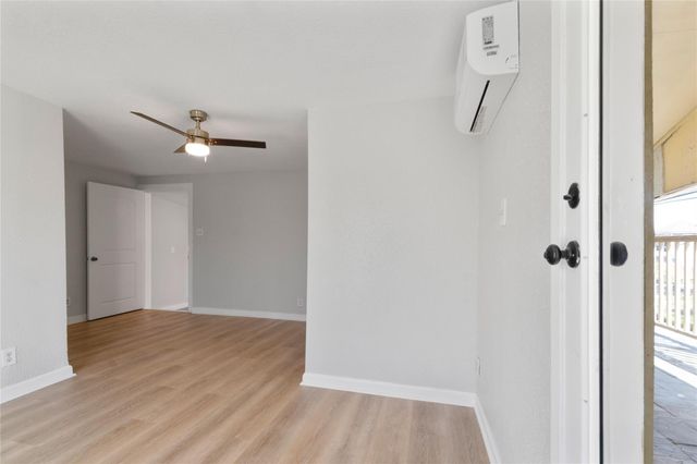 2507 37th Street B, Galveston, TX 77550