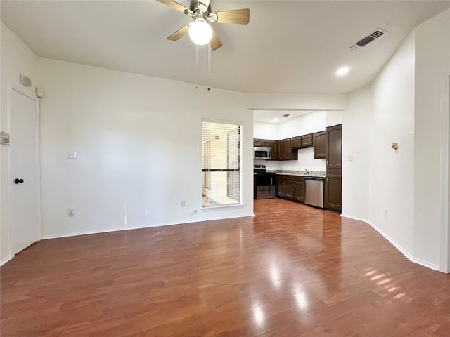 3117 Sondra Drive 103, Fort Worth, TX 76107