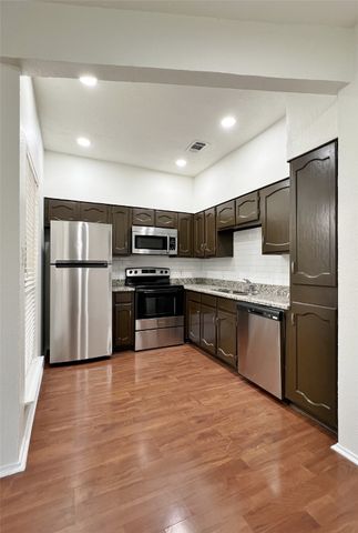 3117 Sondra Drive 103, Fort Worth, TX 76107