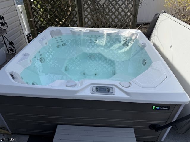 43 Busteed Dr, Midland Park Boro, NJ 07432