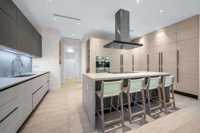 7900 SW 54th Ave, Miami, FL 33143