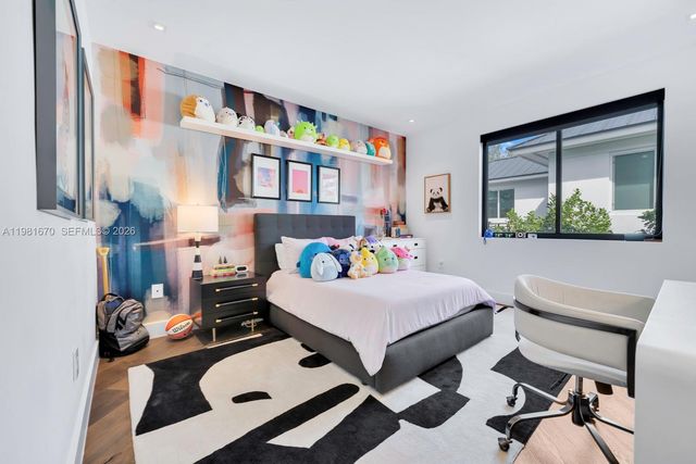 7900 SW 54th Ave, Miami, FL 33143