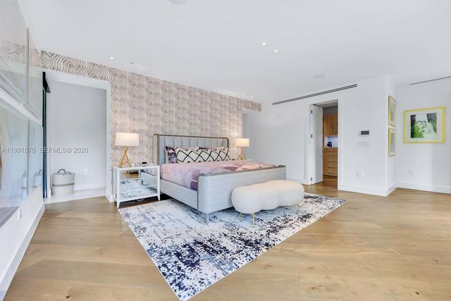 7900 SW 54th Ave, Miami, FL 33143