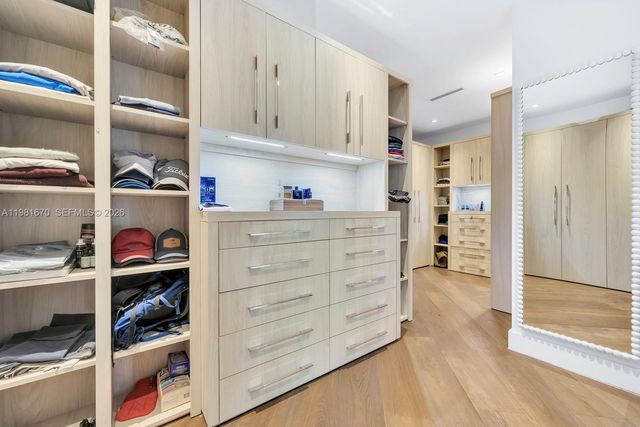 7900 SW 54th Ave, Miami, FL 33143