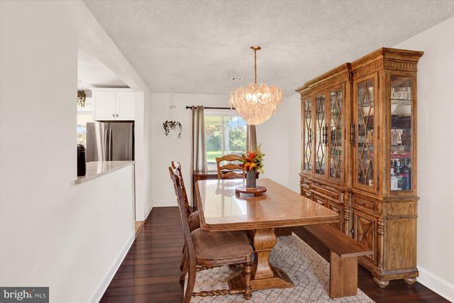 2116 BOXWOOD DR, Broomall, PA 19008