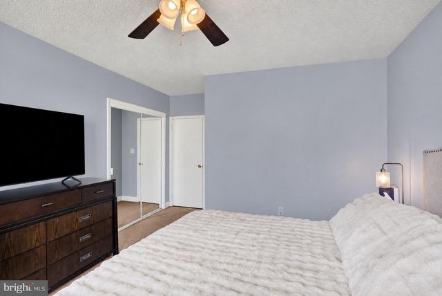 2116 BOXWOOD DR, Broomall, PA 19008