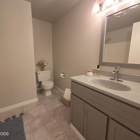 632 SW Sunwood Way, Grants Pass, OR 97526
