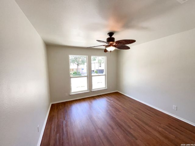 668 LYNX MTN, San Antonio, TX 78251