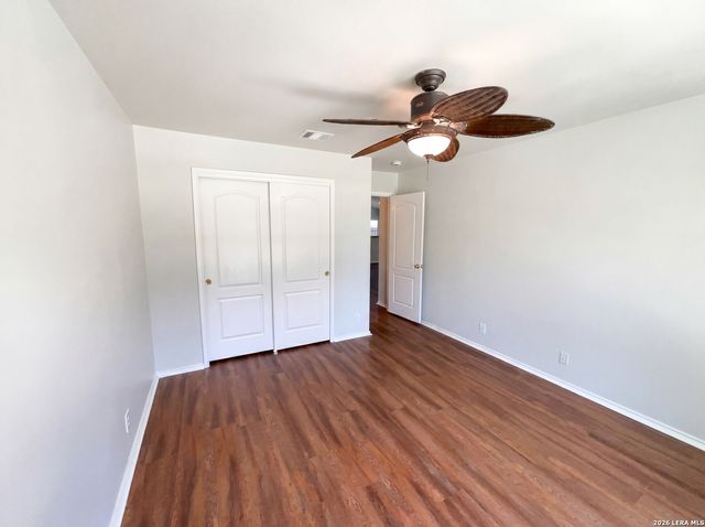 668 LYNX MTN, San Antonio, TX 78251