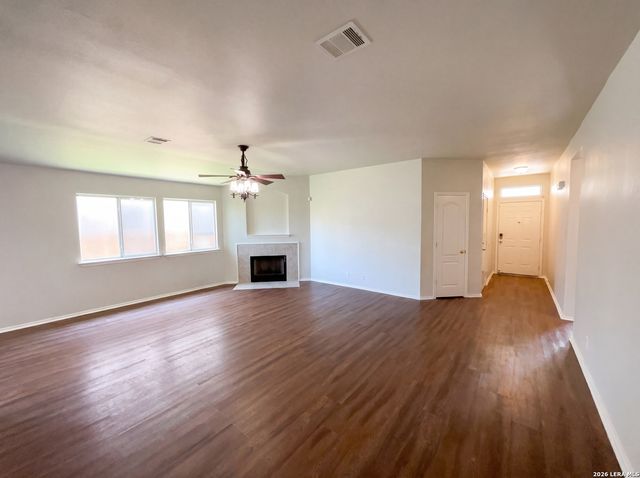 668 LYNX MTN, San Antonio, TX 78251