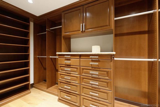 357 S Coast Blvd, La Jolla, CA 92037