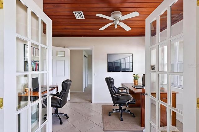 6014 BORDER LANE, Sarasota, FL 34231