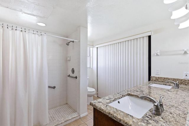 6014 BORDER LANE, Sarasota, FL 34231