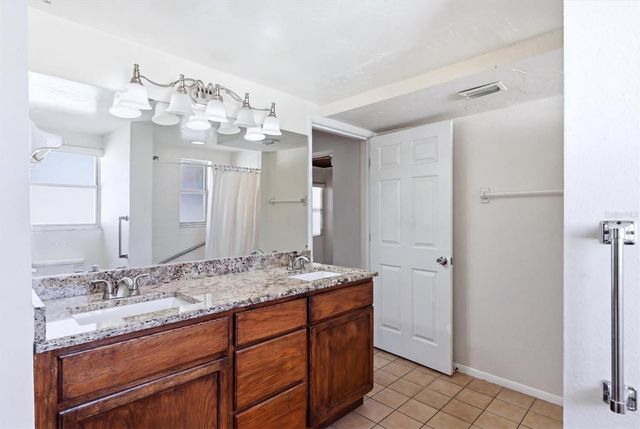 6014 BORDER LANE, Sarasota, FL 34231