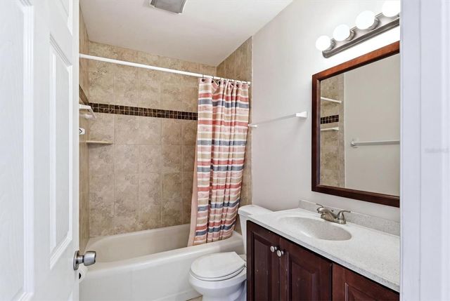 6014 BORDER LANE, Sarasota, FL 34231