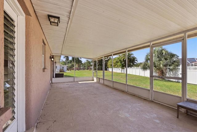 6014 BORDER LANE, Sarasota, FL 34231