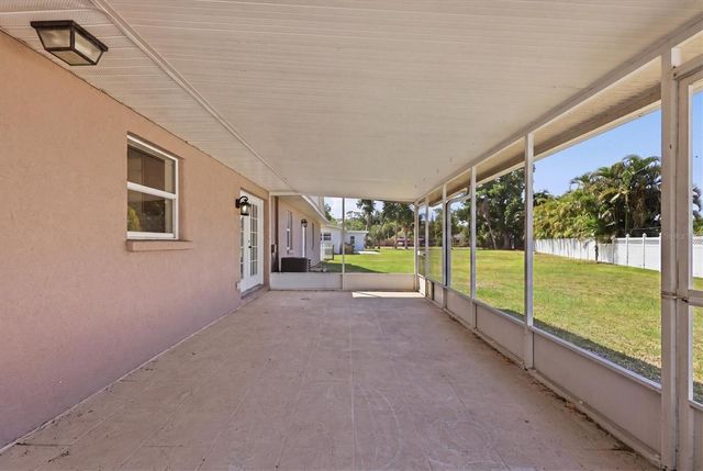 6014 BORDER LANE, Sarasota, FL 34231