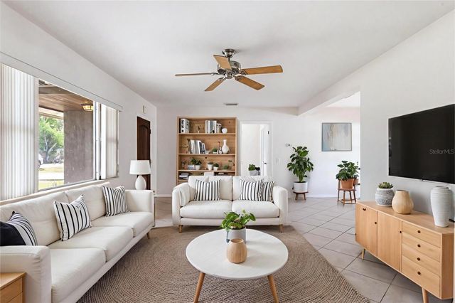 6014 BORDER LANE, Sarasota, FL 34231