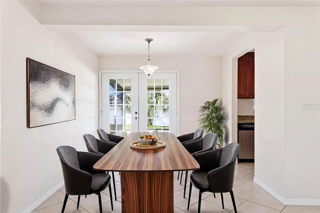 6014 BORDER LANE, Sarasota, FL 34231