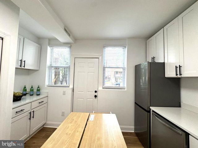 1820 L ST NE, Washington, DC 20002