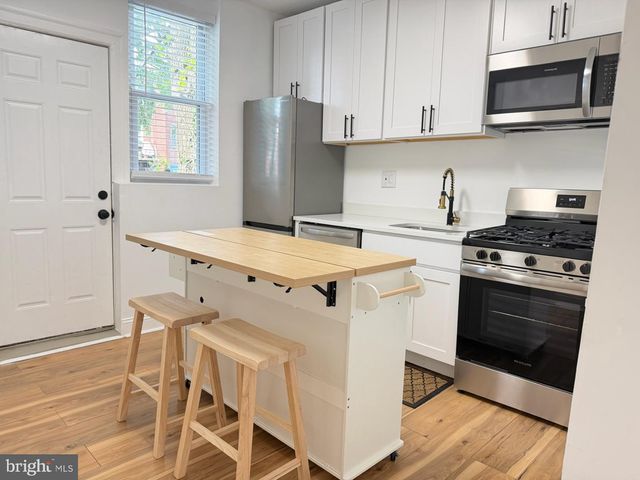 1820 L ST NE, Washington, DC 20002