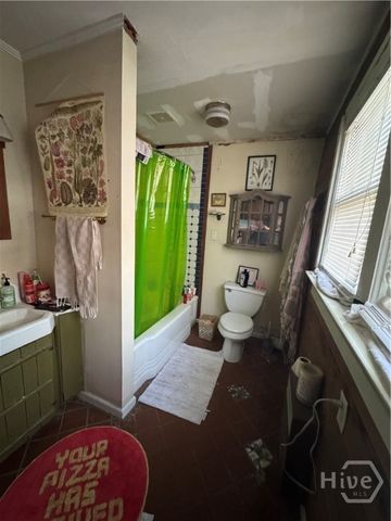 1437 E Broad, Athens, GA 30606