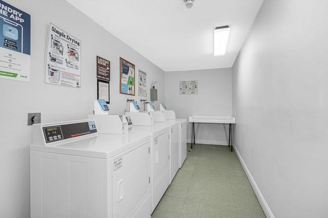18 Leonard Rd 18, Boxborough, MA 01719
